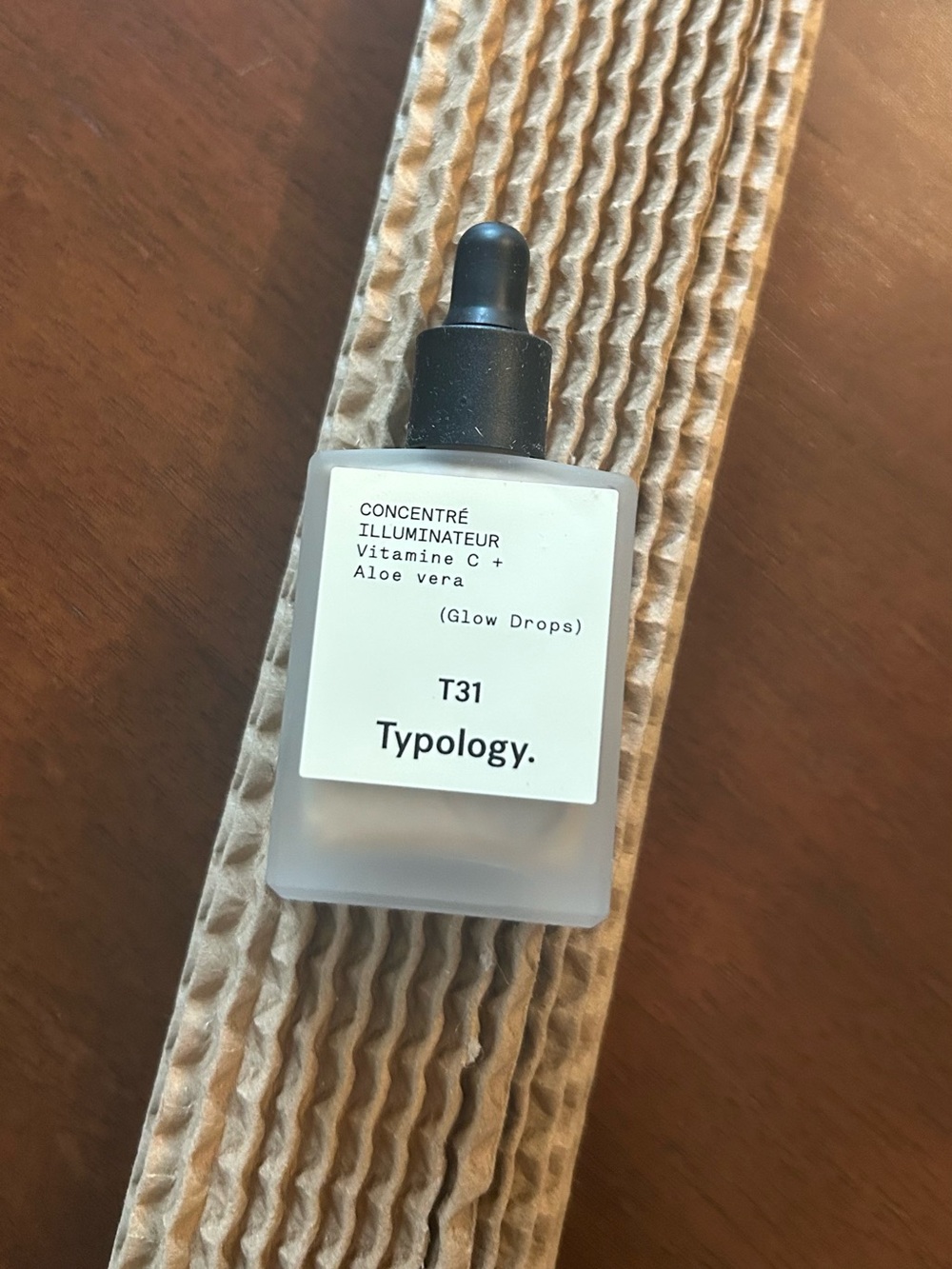 Typology Glow Drops